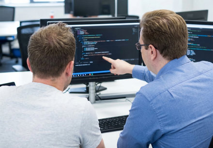 16i_Software_Development_Mark_Ben_01.jpg