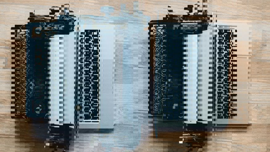 Website builders vs bespoke: which is right for your business?